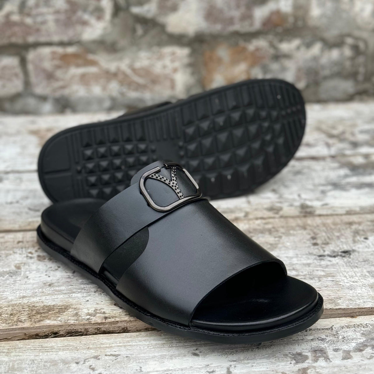THE MACK BLACK - 2501
