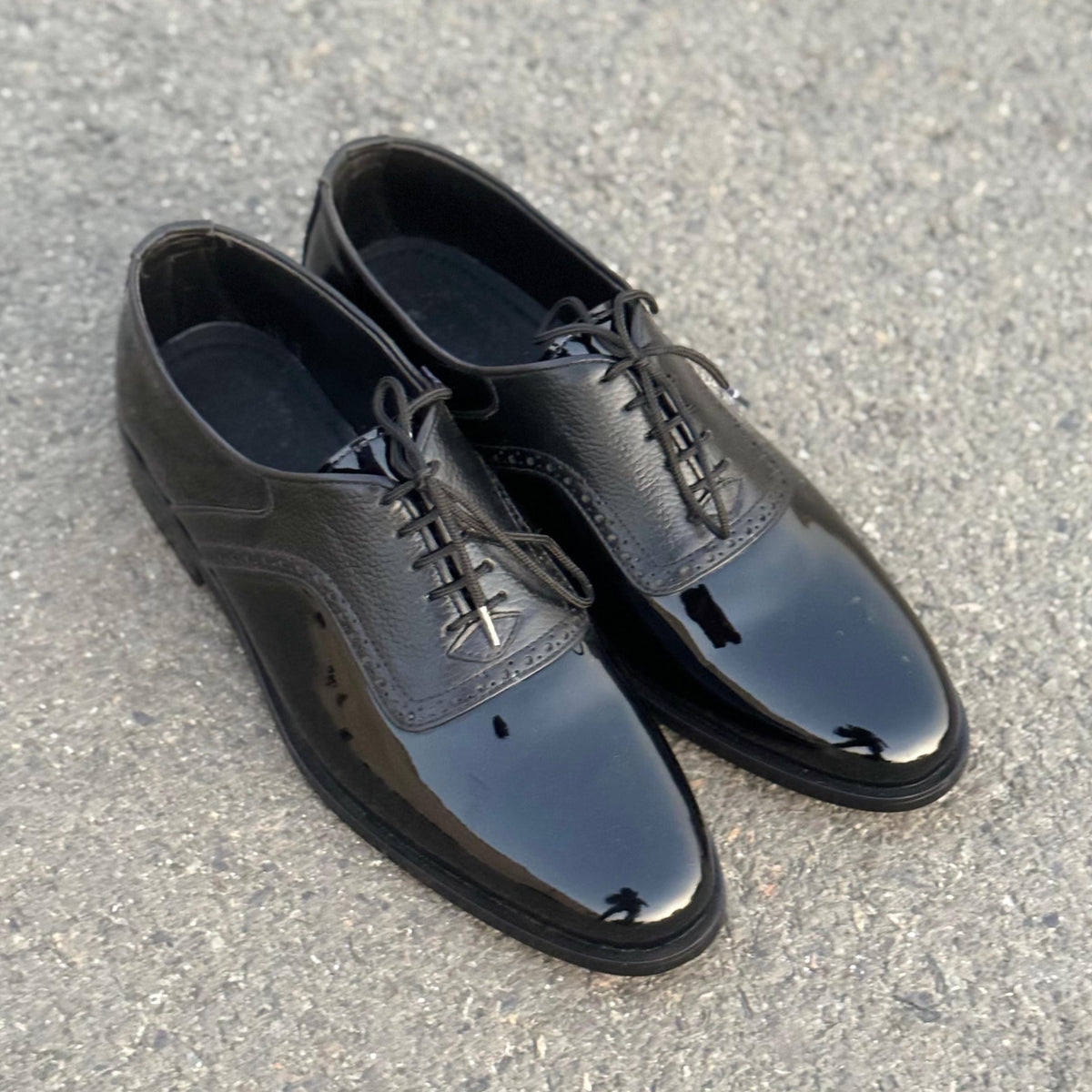 THE BRUSELY BLACK - 2543