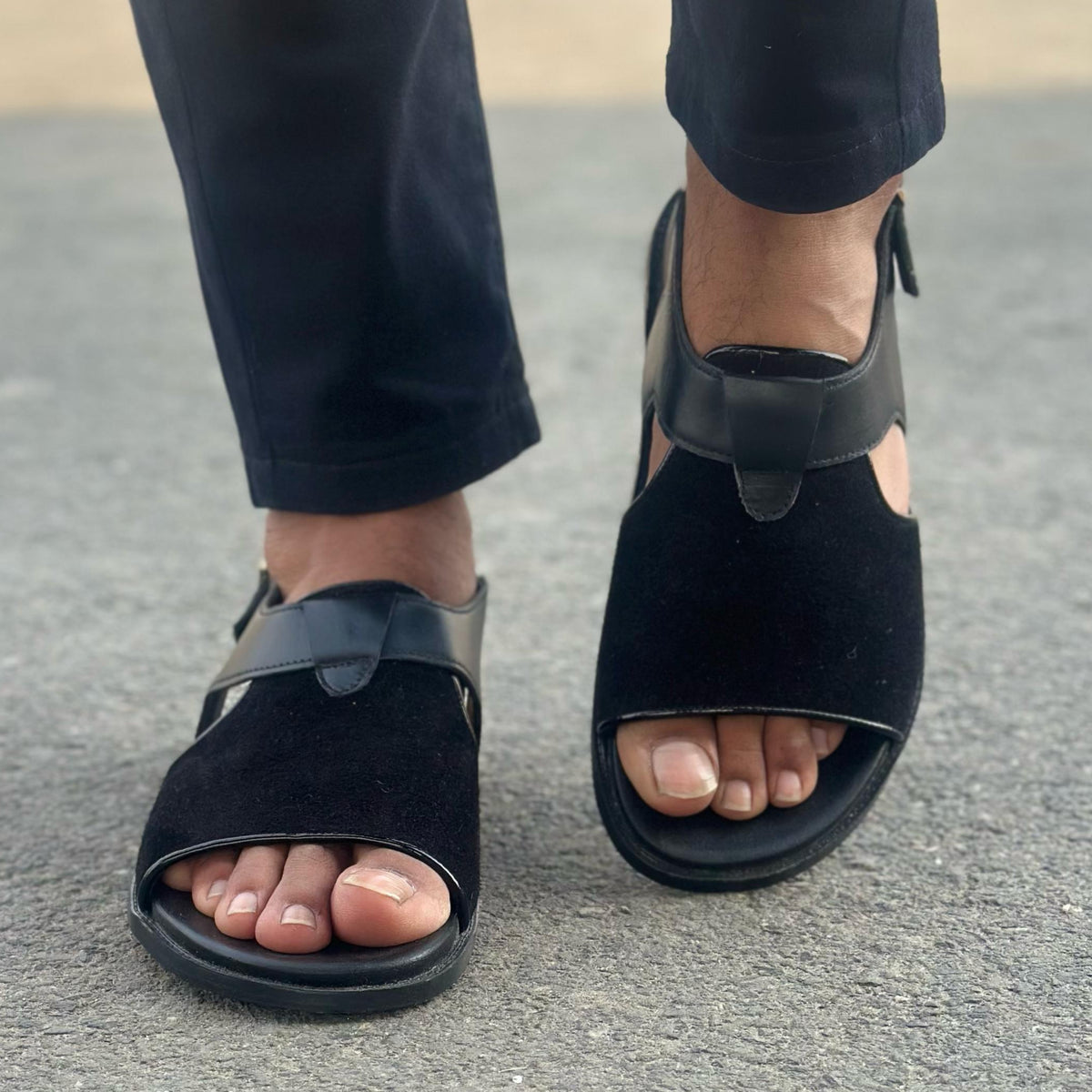 THE BRUNIAE SUADE BLK - 2488