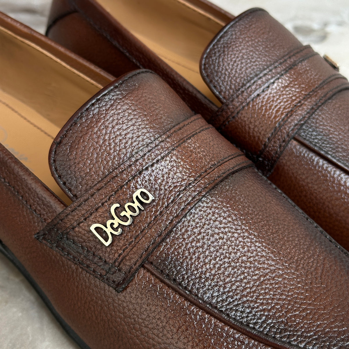 DeGora Signature Brown-2820