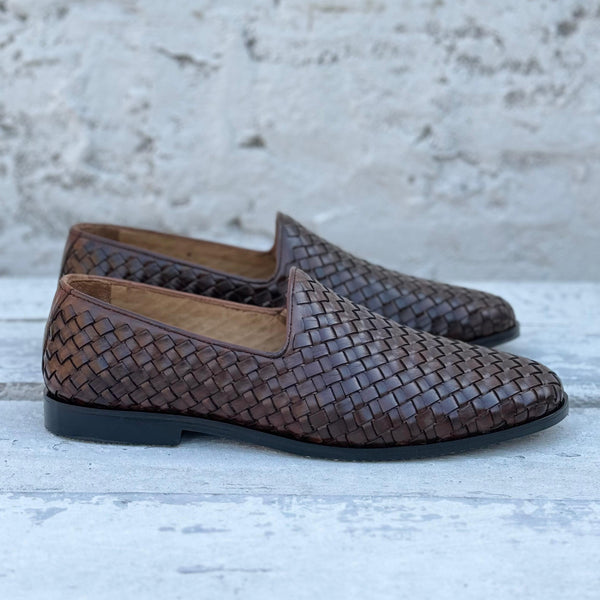 THE HAND WOVEN BROWN - 2495