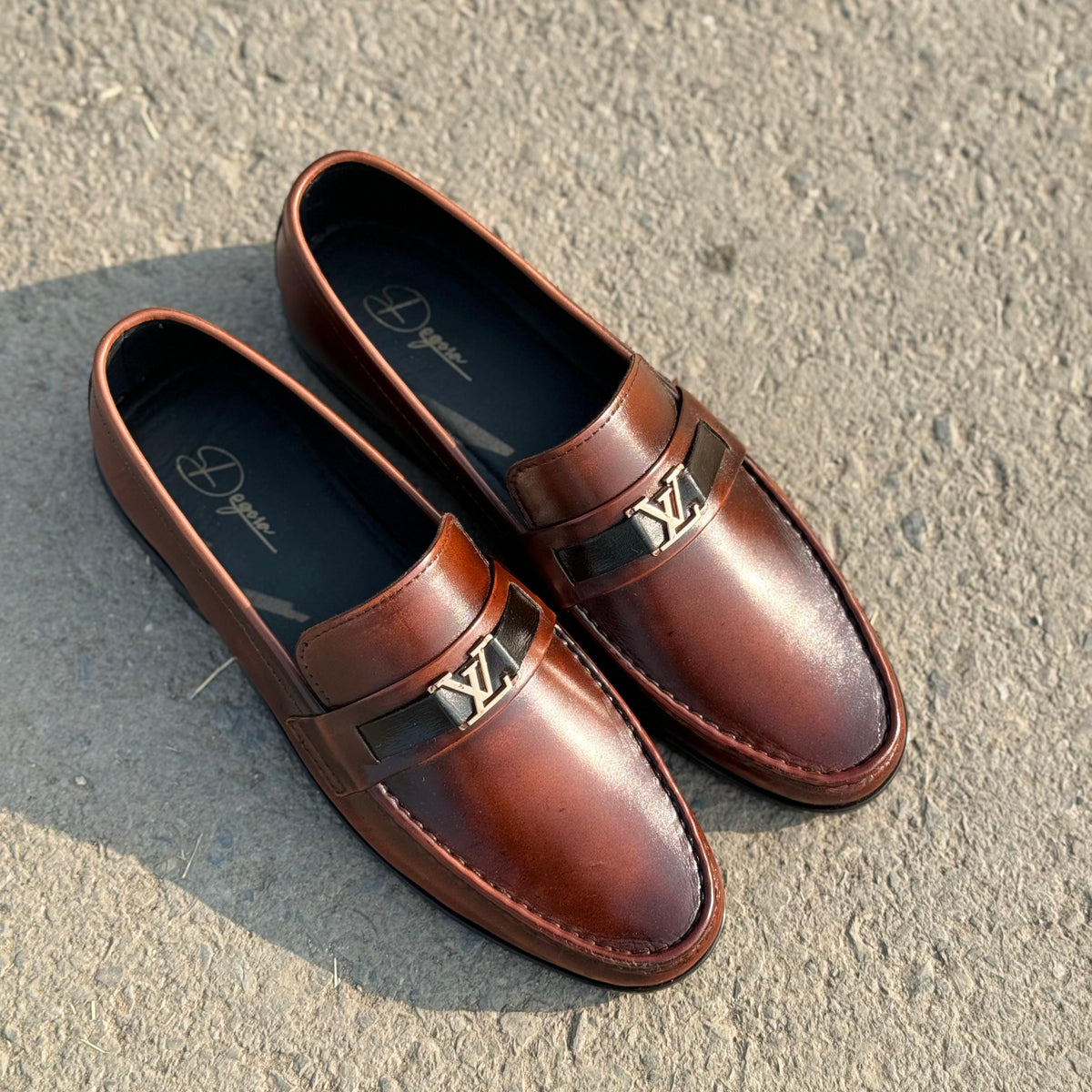THE LOUIS BROWN - 2550