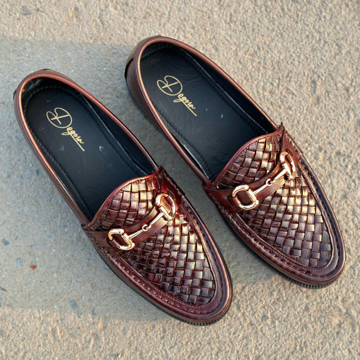THE TUSCAN BROWN - 2583