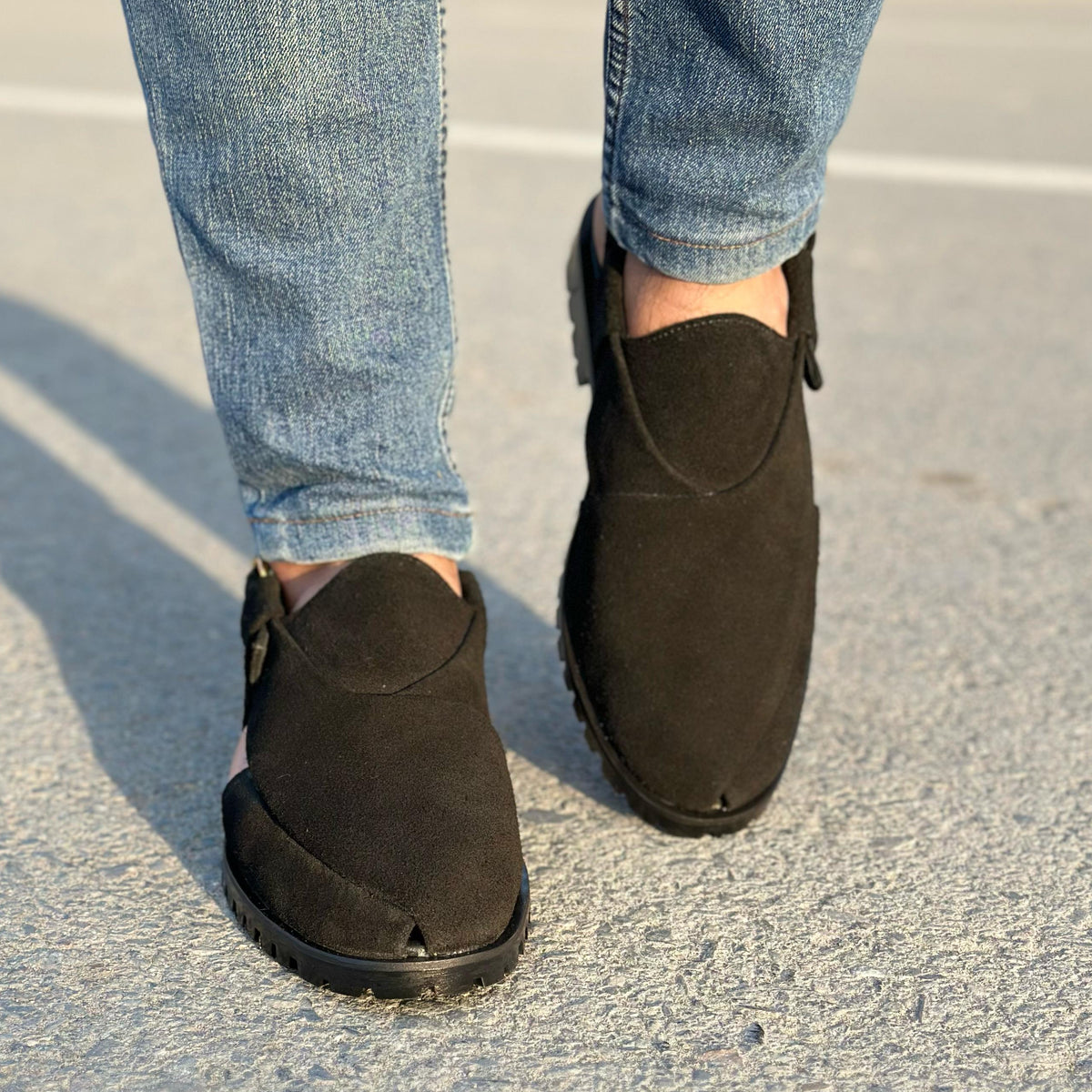 THE SUEDE BLACK - 2588