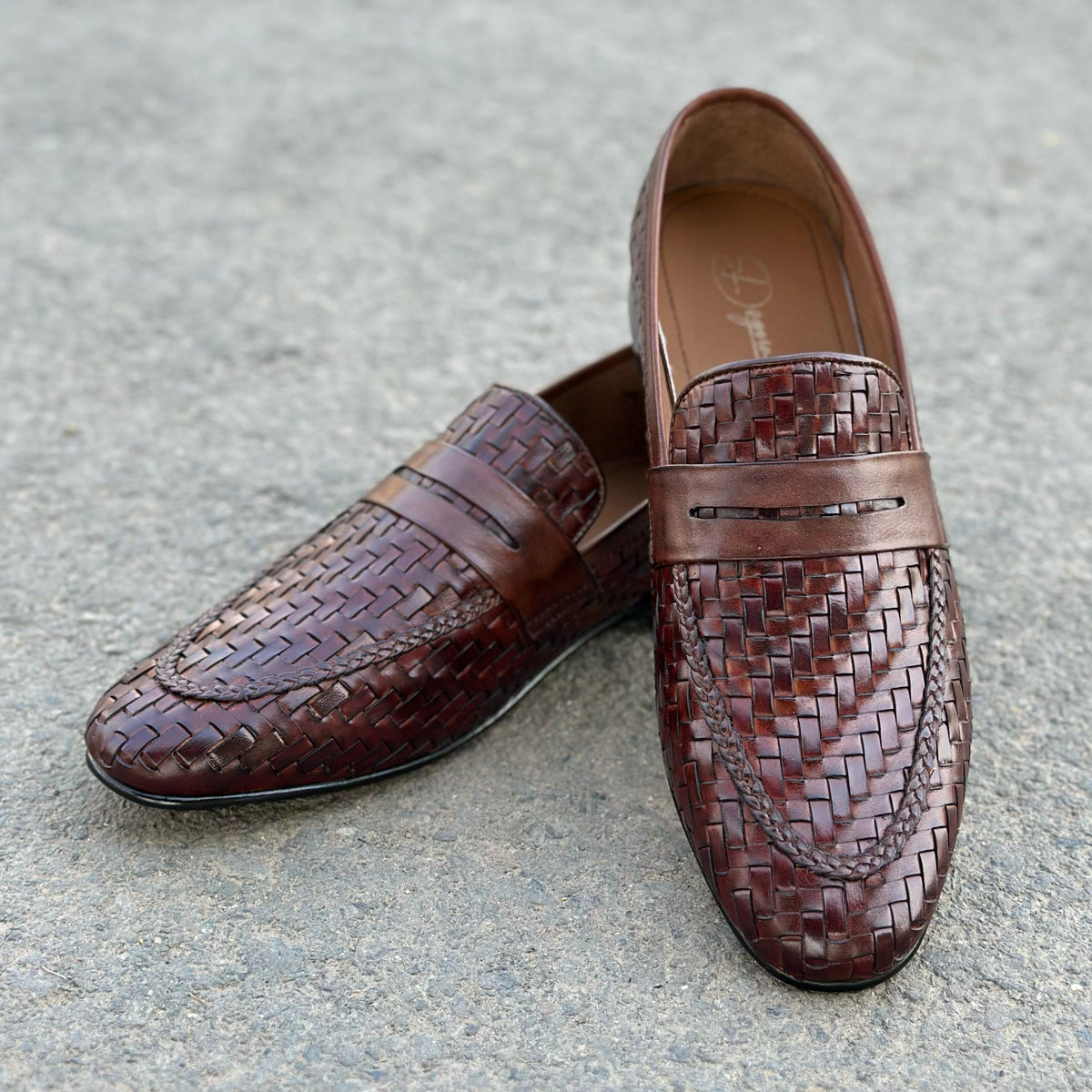 THE BLLIGER BROWN - 2606