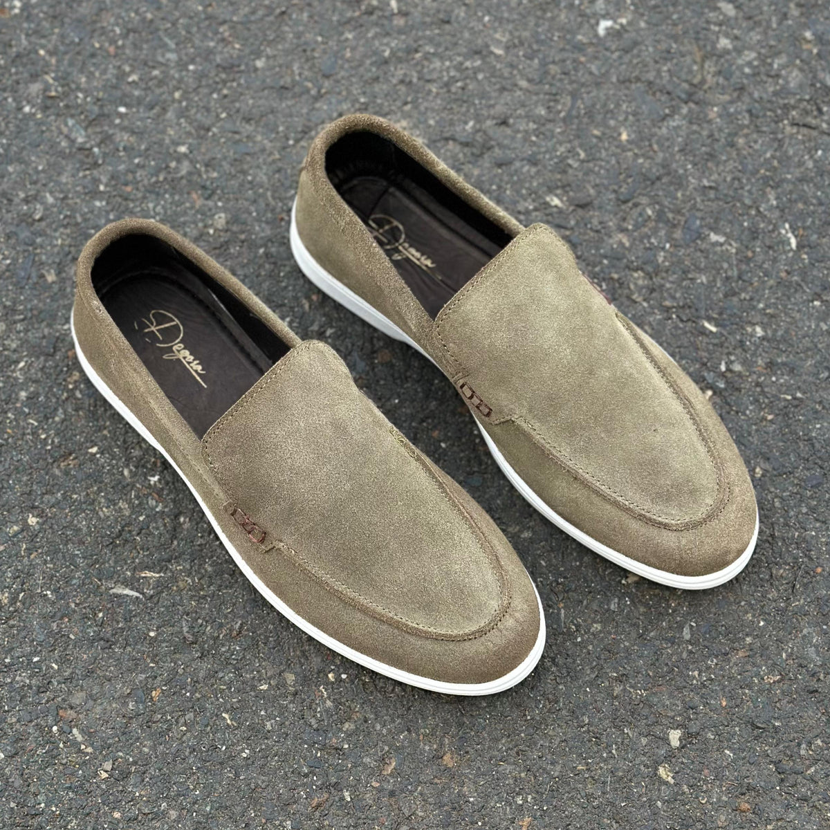 Esker Olive-2631