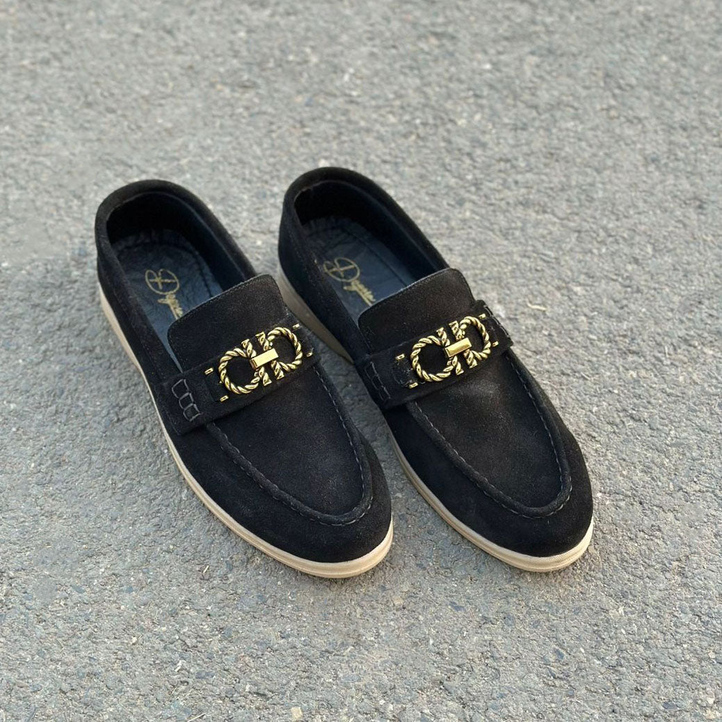Aston Black-2698
