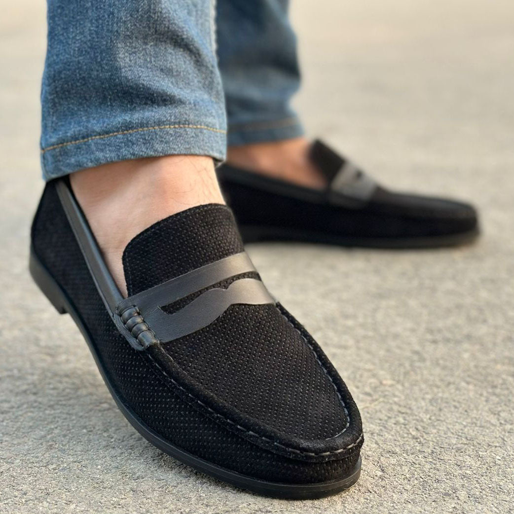Axis Black 2734