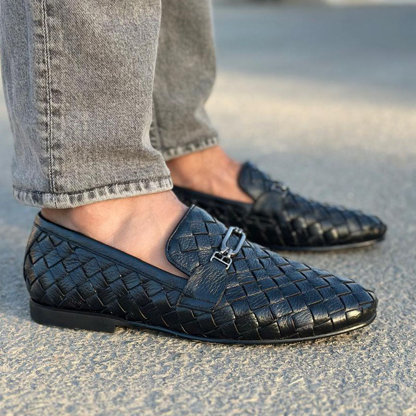 Artisan Black-2723