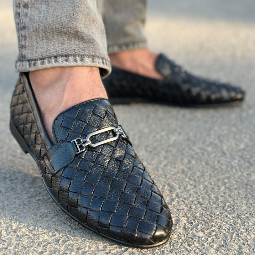 Artisan Black-2723