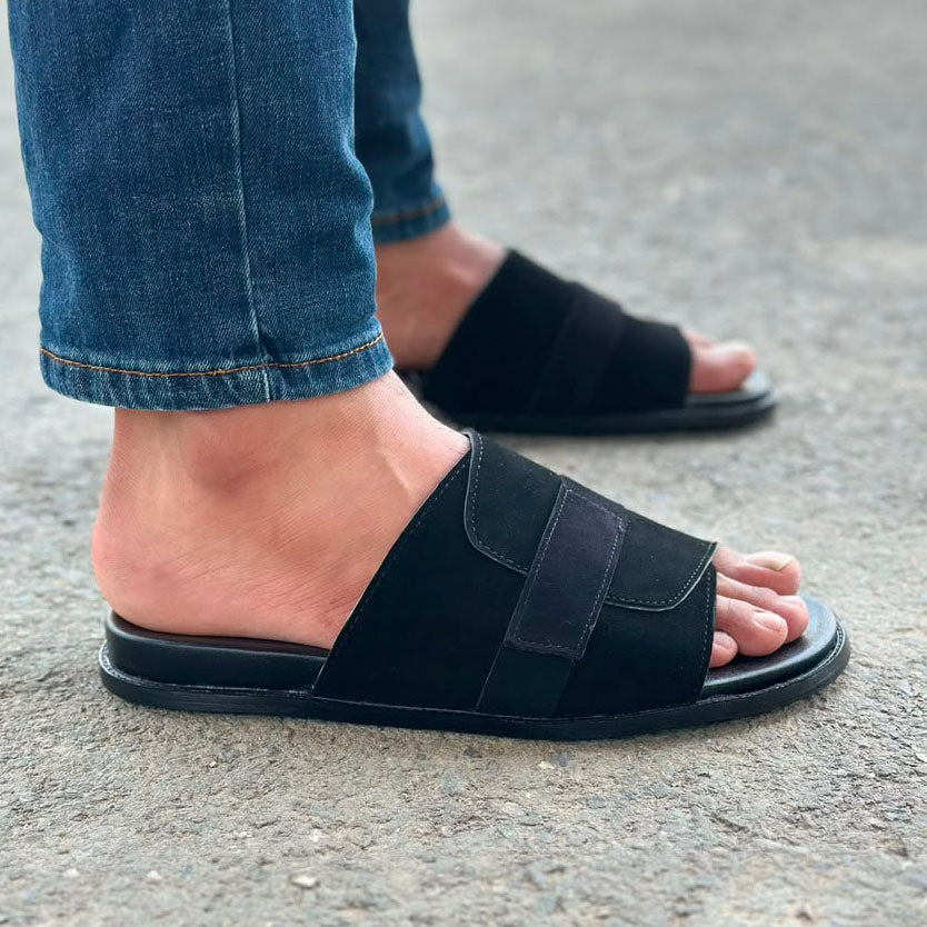 Chappal Swero Black-2756