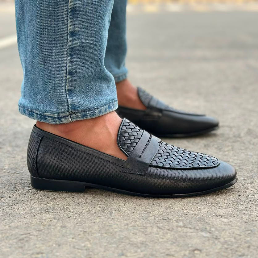 Quixs Black-2777
