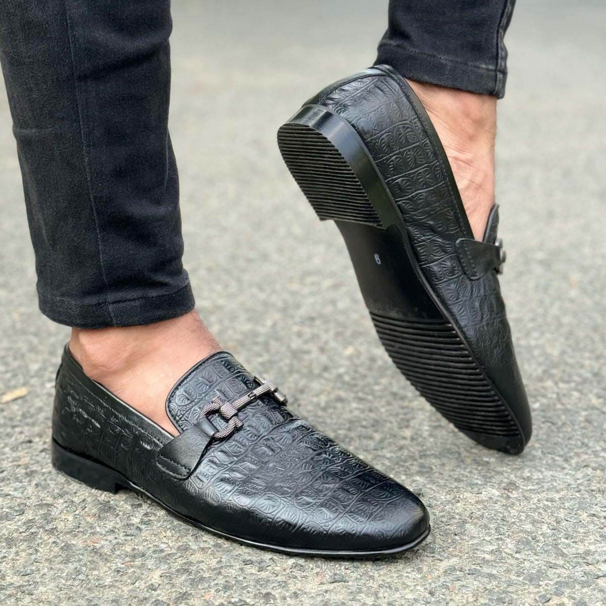 THE QUARTS BLACK - 2521