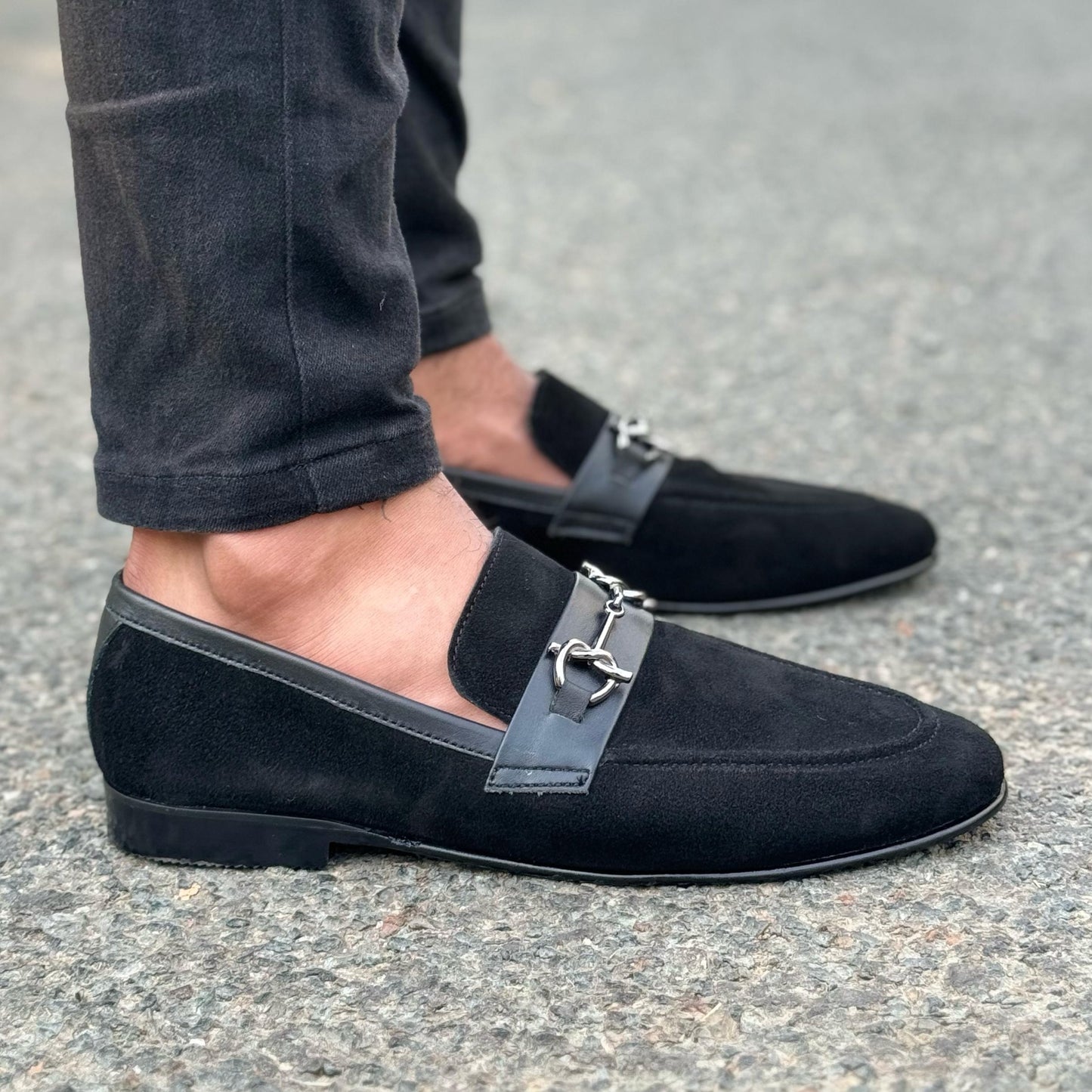 THE ARMOND BLACK - 2523