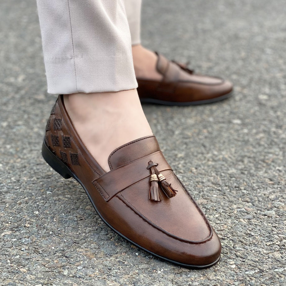 THE ALTONA TUSSEL SHOES BROWN- 2418